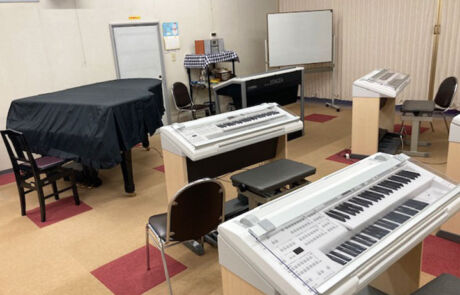 小林センター_グループ部屋