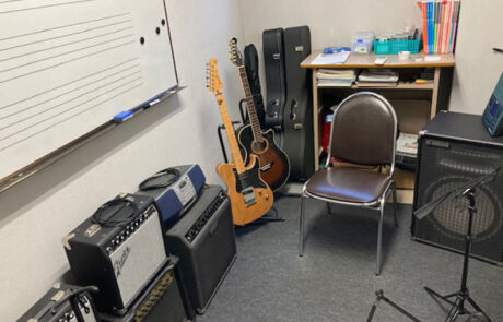 小林センター_ギター